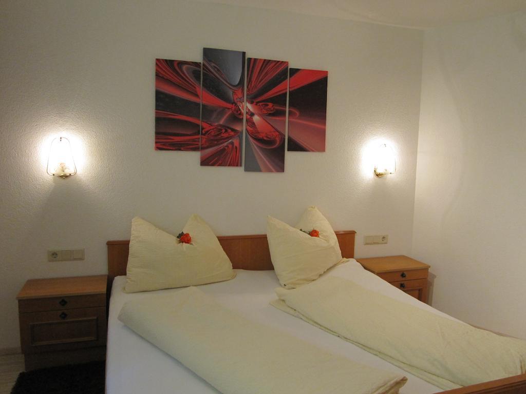 Appartement Haus Arosa à Kappl  Extérieur photo